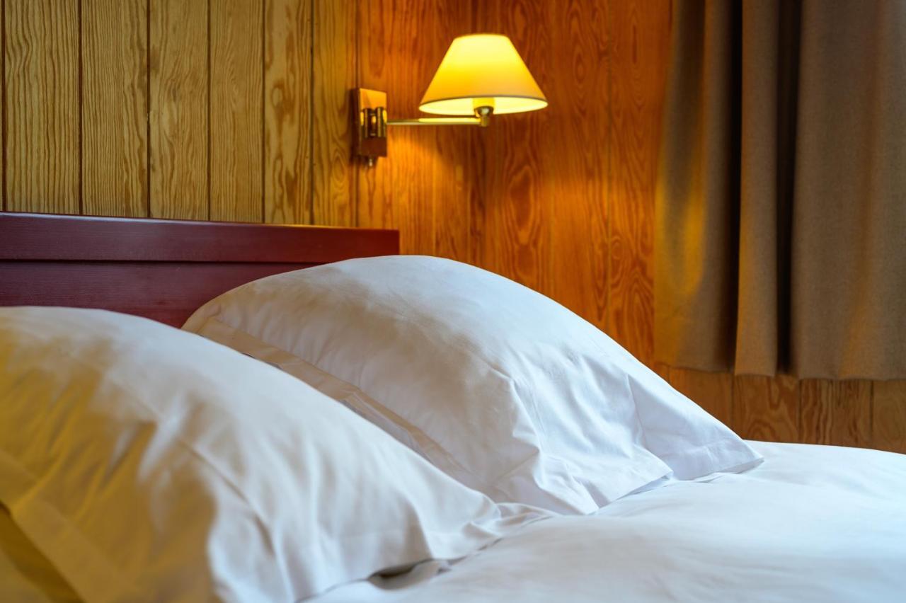 Domaine Du Val Hotel Grand-Laviers Екстериор снимка