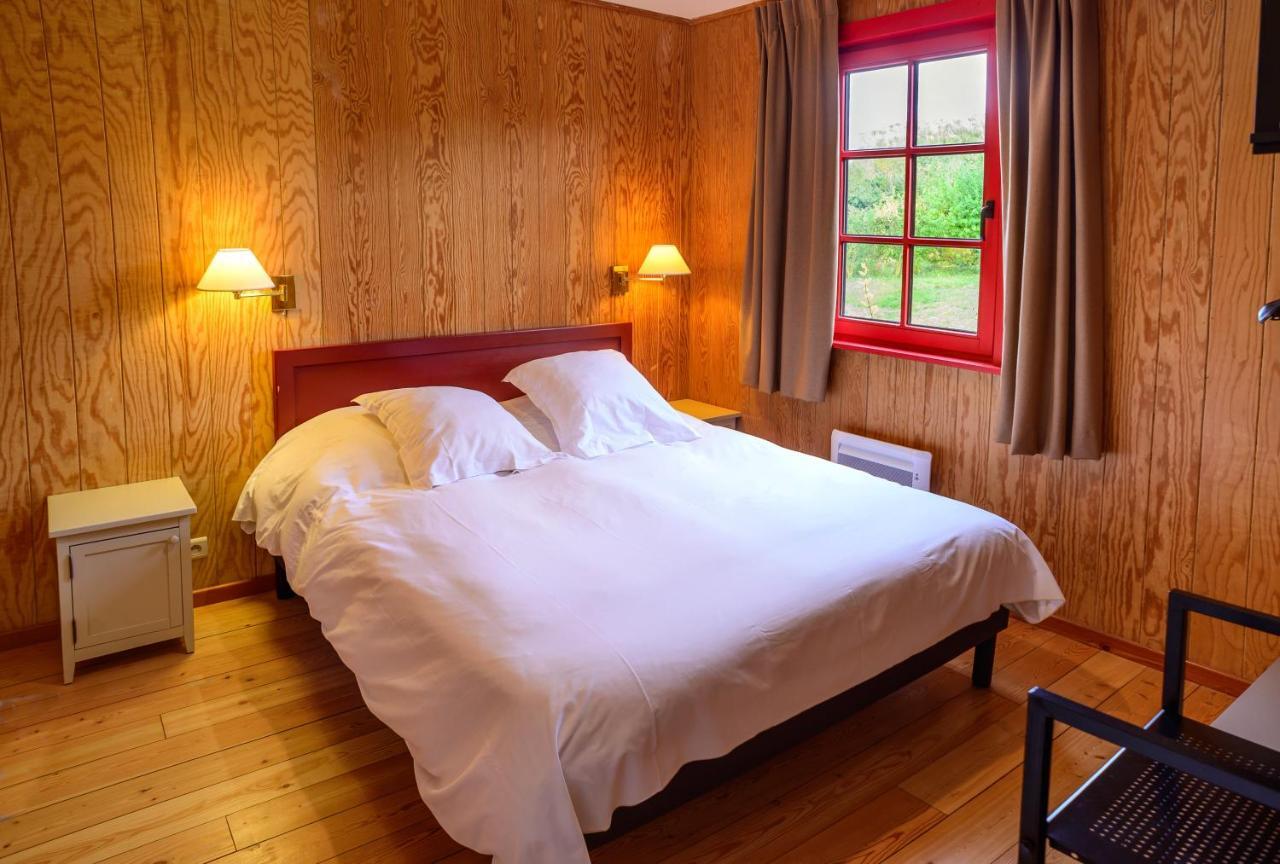 Domaine Du Val Hotel Grand-Laviers Екстериор снимка